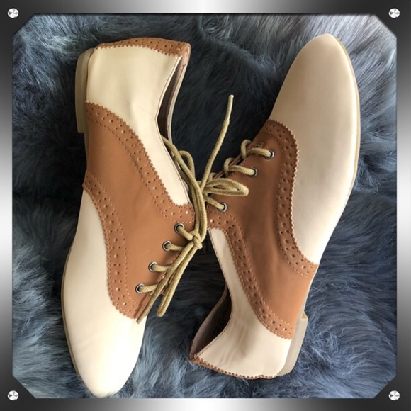 BAMBOO Shoes - Bamboo Saddle Shoes, Size 8